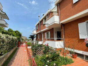 2Bed 2Bath Townhouse Briatico | Offers in the region of 170,000 euro