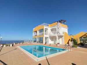 2F | 2 Bed Penthouse | Coral Seas Resort Zambrone | Fully Furnished