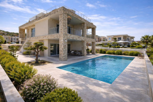 Apart Hotel TWINS Tropea | Located in the Popolar New Resort of Portobello Villa Tropea